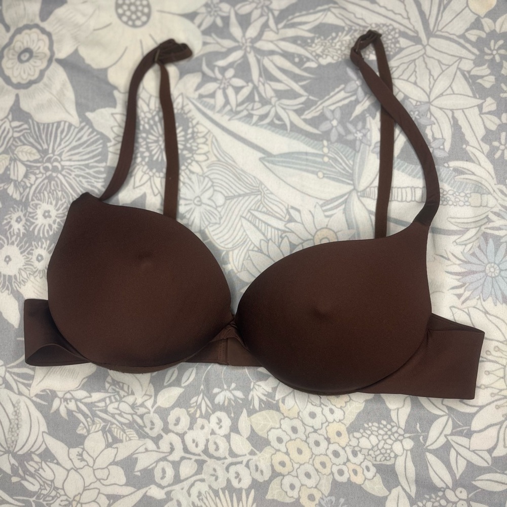 SKIMS Chocolate Brown Nipple Bra 34A Smooth Everyday Nude Neutral